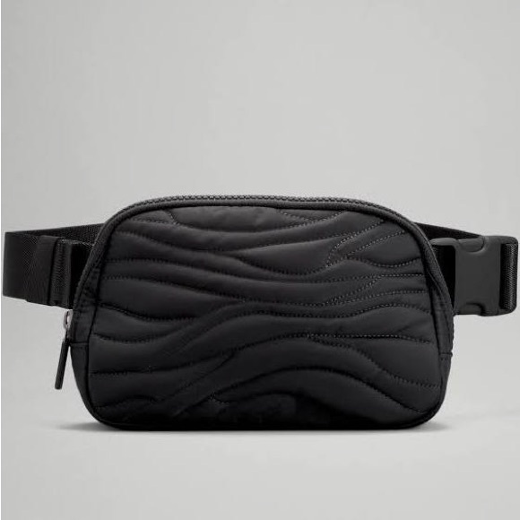 lululemon athletica Other - lululemon athletica Black Textured Belt Bag